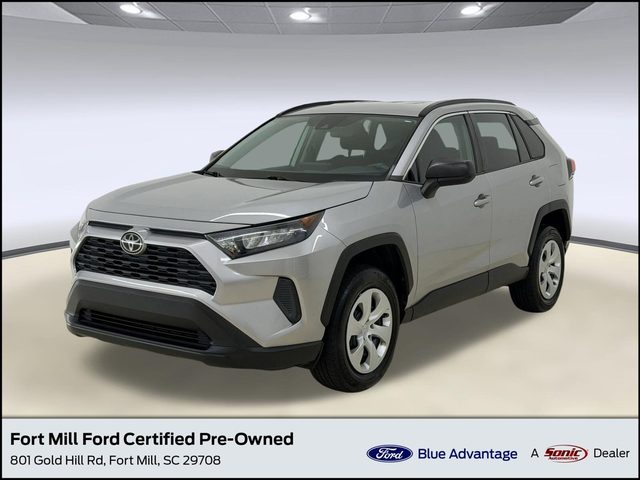 2020 Toyota RAV4 LE FWD photo