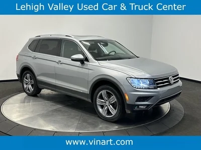 2020 Volkswagen Tiguan SEL AWD photo
