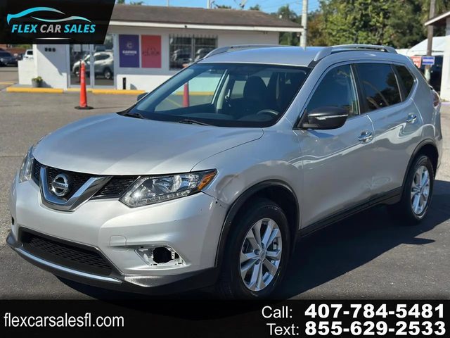 2016 Nissan Rogue SV FWD photo