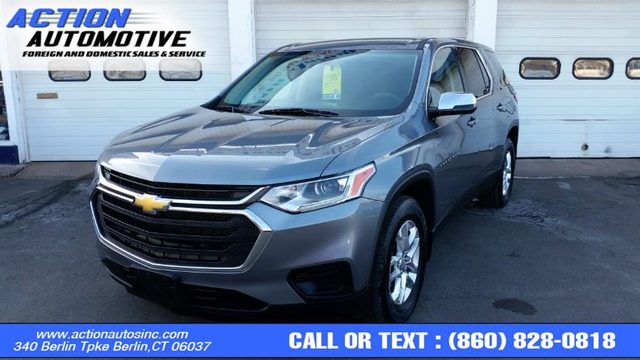 2020 Chevrolet Traverse LS AWD photo