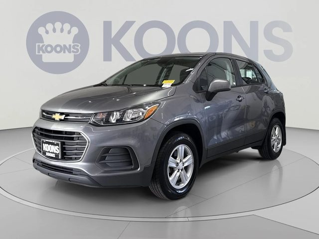 2020 Chevrolet Trax LS AWD photo