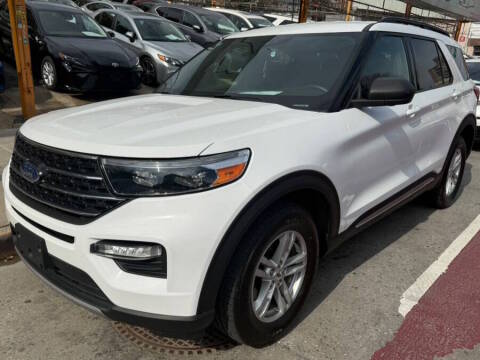 2020 Ford Explorer XLT 4WD photo