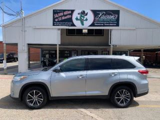 2019 Toyota Highlander XLE FWD photo