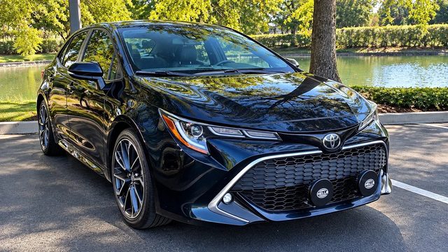 2020 Toyota Corolla XSE FWD photo