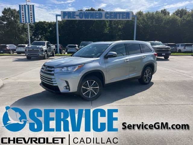 2019 Toyota Highlander XLE FWD photo