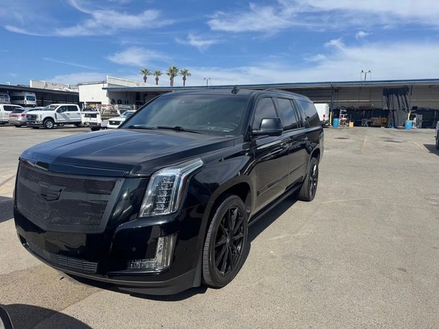 2020 Cadillac Escalade ESV Platinum 4WD photo