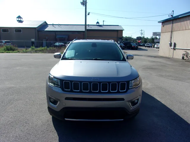 2019 Jeep Compass Limited FWD photo
