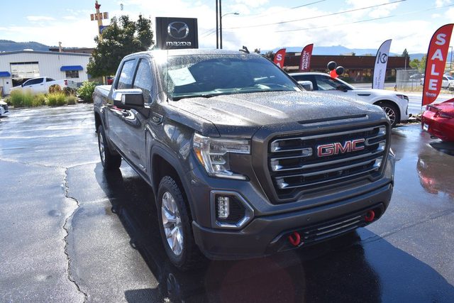 2020 GMC Sierra 1500 AT4 4WD photo