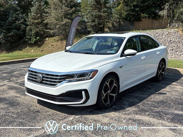 2020 Volkswagen Passat 2.0T R-Line FWD photo