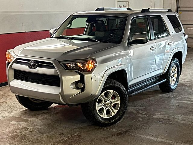 2020 Toyota 4Runner SR5 4WD photo