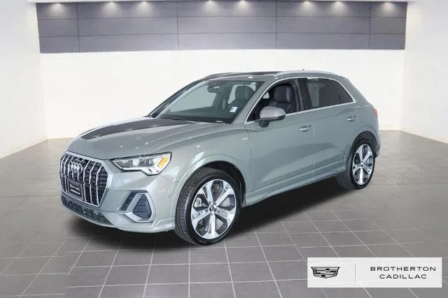 2020 Audi Q3 S line Prestige AWD photo