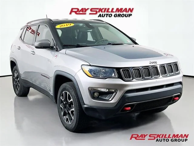 2019 Jeep Compass Trailhawk 4WD photo