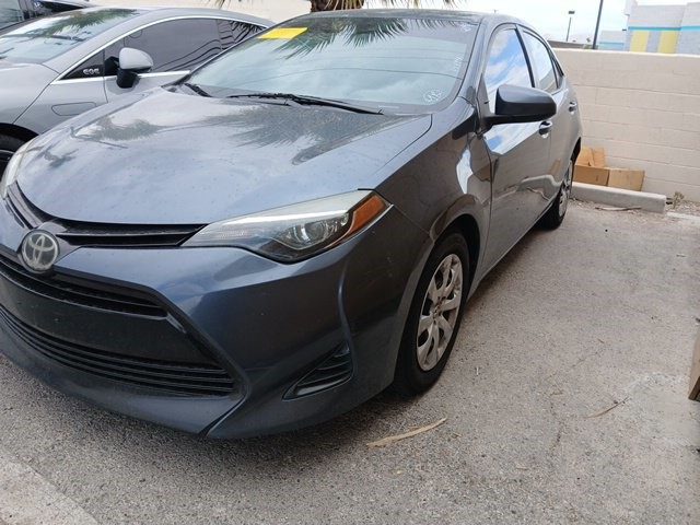 2019 Toyota Corolla LE FWD photo