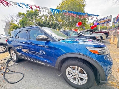 2020 Ford Explorer XLT 4WD photo
