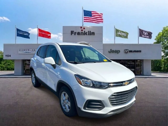 2020 Chevrolet Trax LS FWD photo