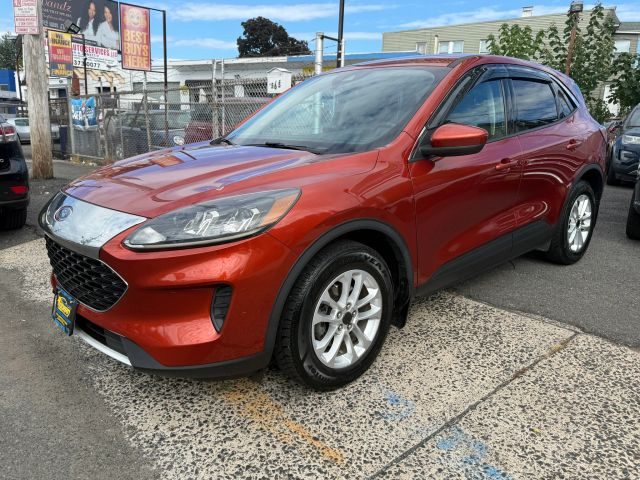 2020 Ford Escape SE AWD photo