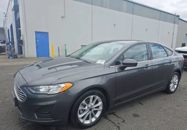 2020 Ford Fusion SE FWD photo