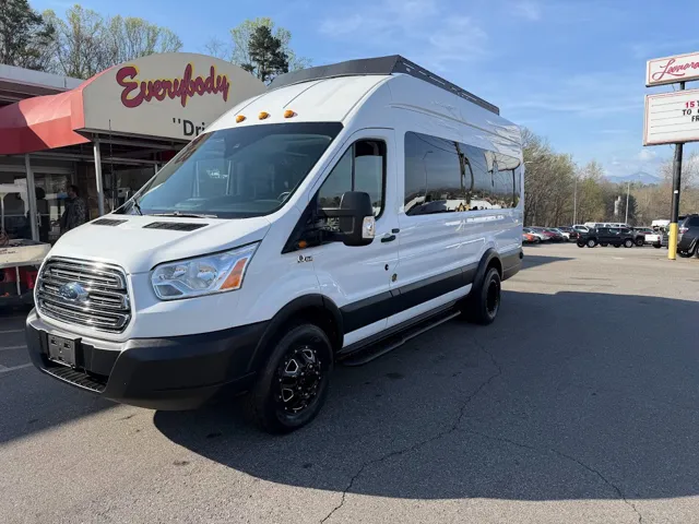 2019 Ford Transit Passenger Wagon XLT RWD photo