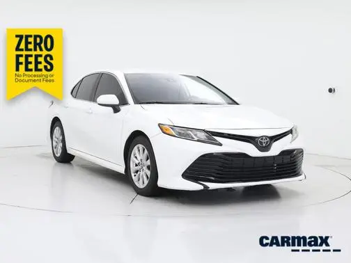 2020 Toyota Camry LE FWD photo