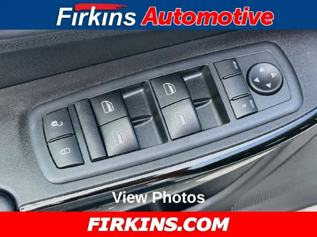 2020 Jeep Cherokee Altitude FWD photo