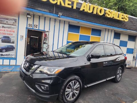 2019 Nissan Pathfinder SL 4WD photo