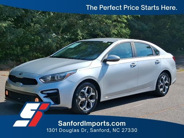 2020 Kia Forte LXS FWD photo