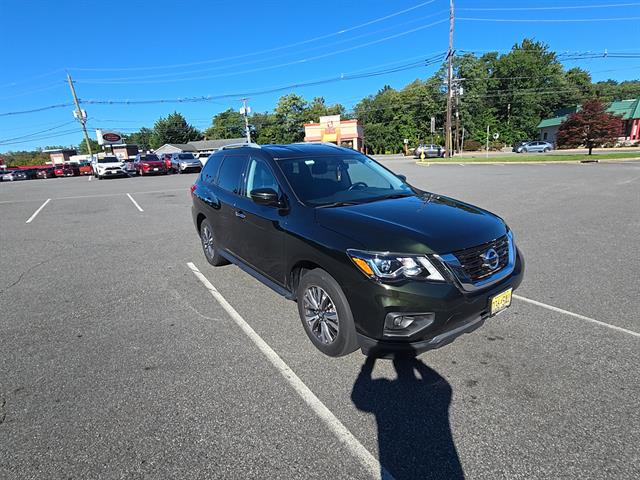 2020 Nissan Pathfinder SV 4WD photo