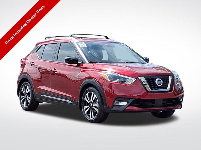 2020 Nissan Kicks SR FWD photo