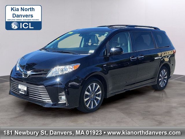 2020 Toyota Sienna XLE AWD photo
