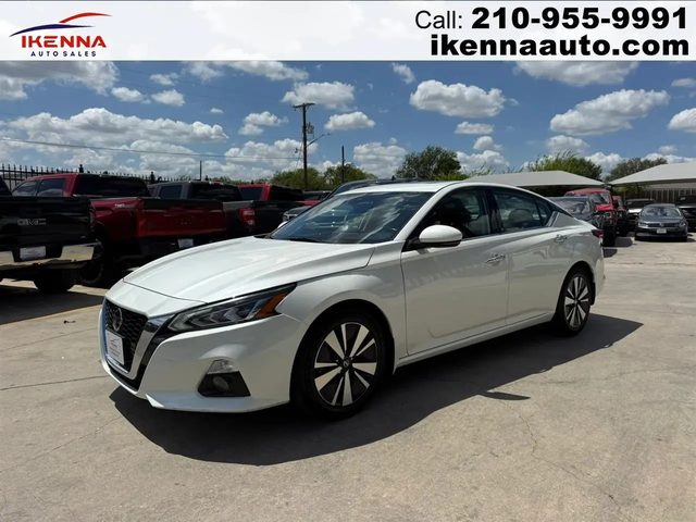 2020 Nissan Altima 2.5 SV FWD photo