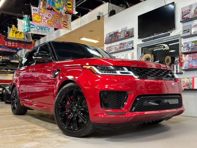2020 Land Rover Range Rover Sport HSE Dynamic AWD photo
