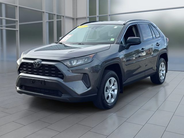 2020 Toyota RAV4 LE AWD photo