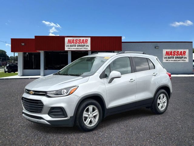 2020 Chevrolet Trax LT FWD photo