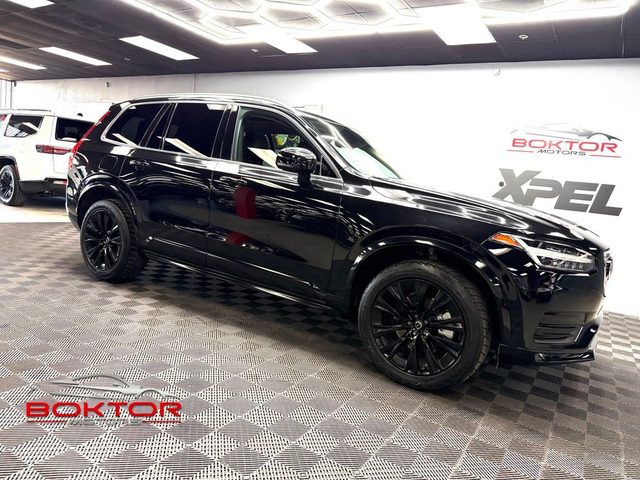 2020 Volvo XC90 Momentum AWD photo