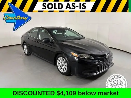 2019 Toyota Camry LE FWD photo