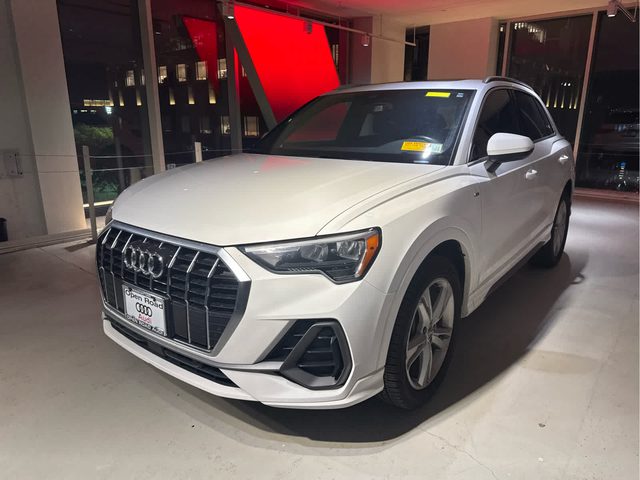 2020 Audi Q3 S line Premium AWD photo