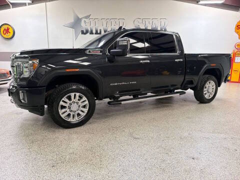 2020 GMC Sierra 2500HD Denali 4WD photo
