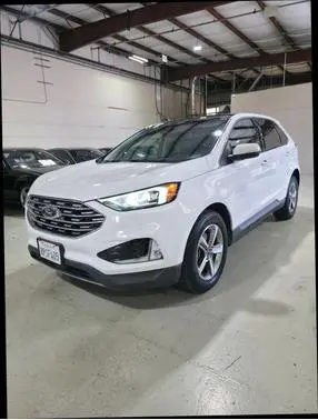 2020 Ford Edge SEL FWD photo