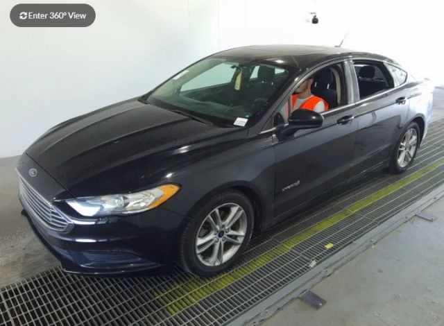 2018 Ford Fusion SE FWD photo