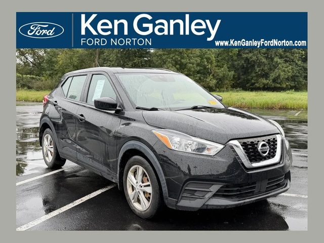 2020 Nissan Kicks S FWD photo