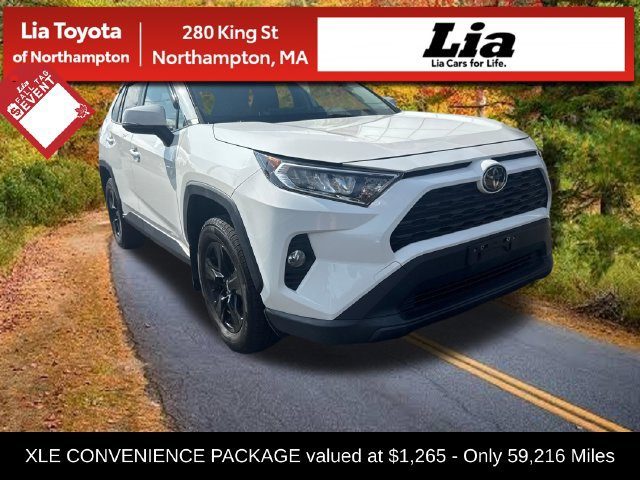 2020 Toyota RAV4 XLE AWD photo