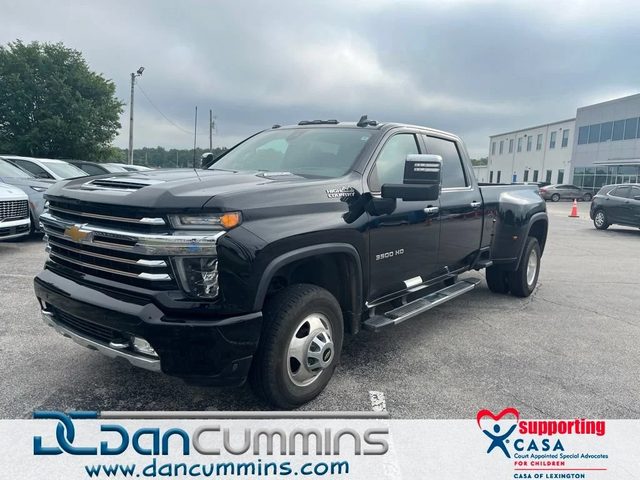 2020 Chevrolet Silverado 3500HD High Country 4WD photo
