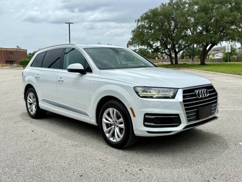2019 Audi Q7 Premium Plus AWD photo