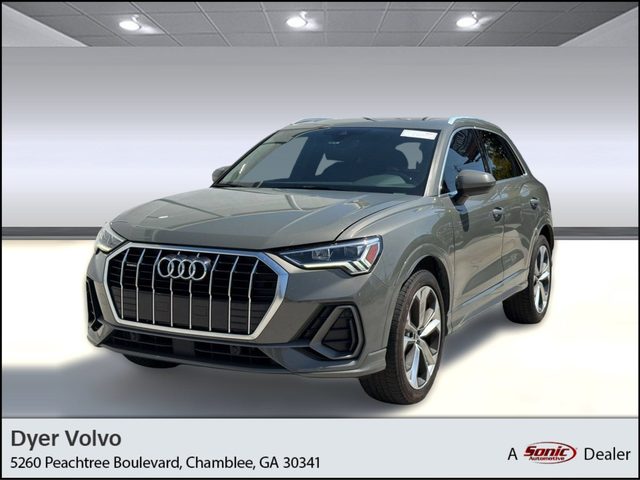 2020 Audi Q3 S line Premium Plus AWD photo