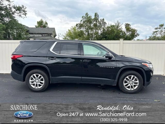 2020 Chevrolet Traverse LS AWD photo