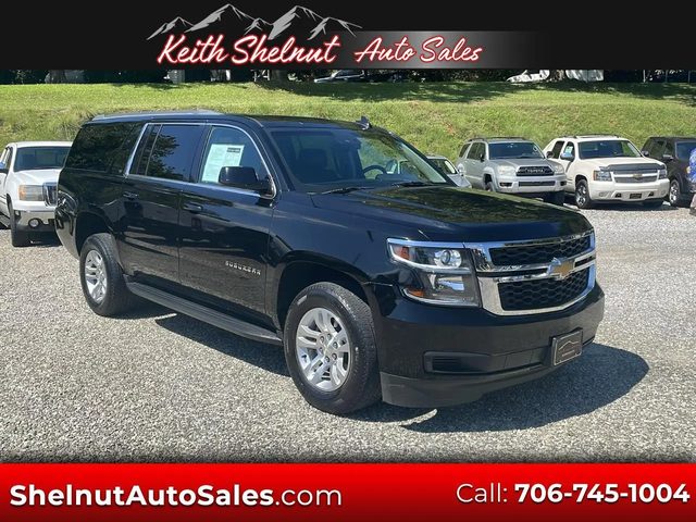 2019 Chevrolet Suburban LT 4WD photo