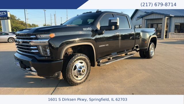 2020 Chevrolet Silverado 3500HD High Country 4WD photo