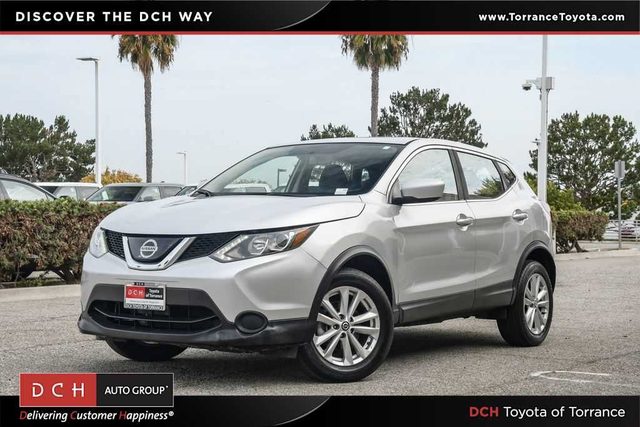 2019 Nissan Rogue Sport S FWD photo