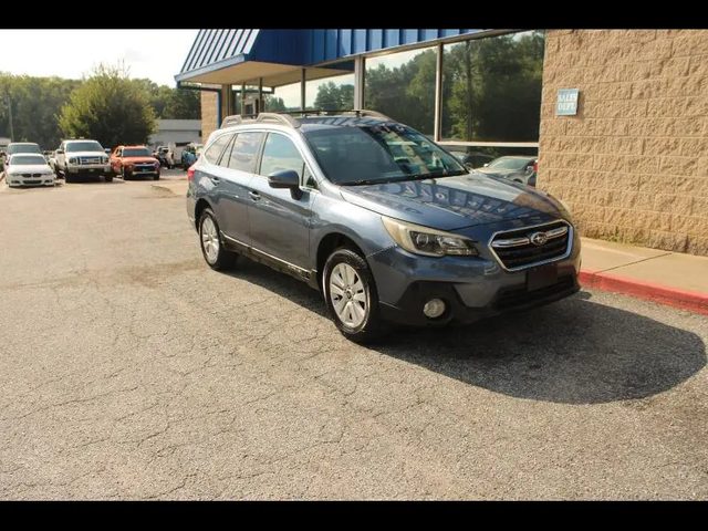2018 Subaru Outback Premium AWD photo