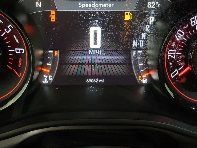 2020 Dodge Challenger SXT RWD photo